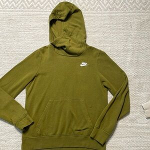 Good condition Nike sweater Size Small